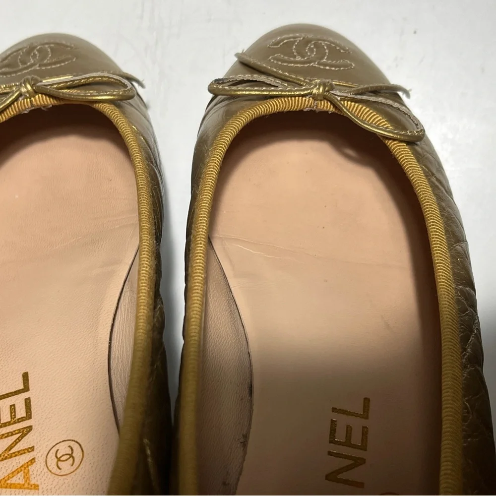 CHANEL Metallic Gold Flats with Bow